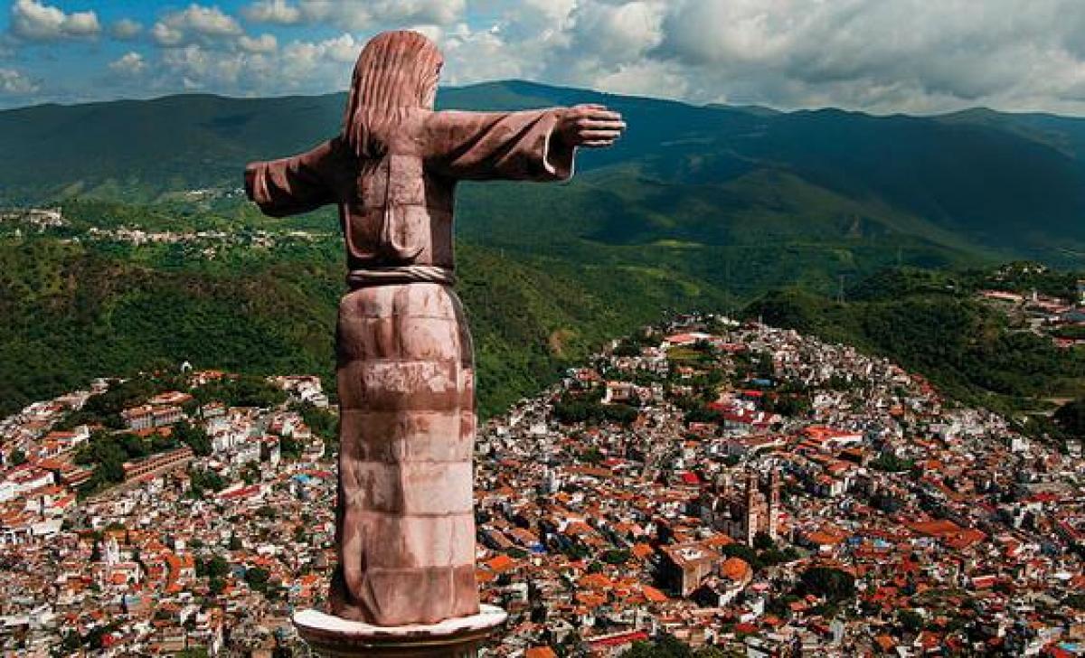 Mirador de Taxco Guerrero Travel MexicoXP Luxury Travel and Real Estate